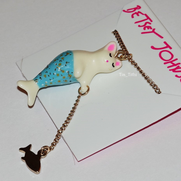 Betsey Johnson Jewelry - Betsey Johnson Mercat & Fish Pendant Necklace